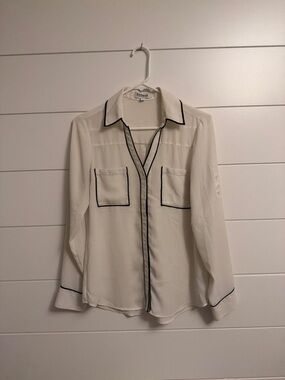 Express Cream Blouse with Black Piping